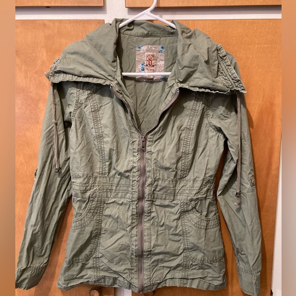 Decree jacket - Picture 1 of 3